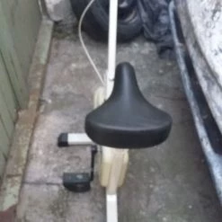 Vendora 1 ποδήλατο γυμναστικής VIVA FIT τ αλλα και ο διάδρομος εφυγαν