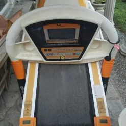 Vendora Διάδρομος γυμναστικής θέλει επισκευή