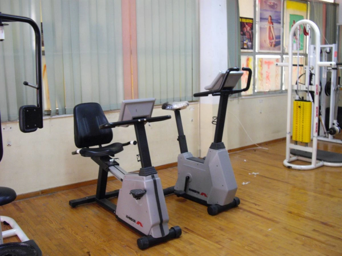 Vendora Διάδρομοι γυμναστικης,και άλλα όργανα γυμναστηρίου. - Image 6