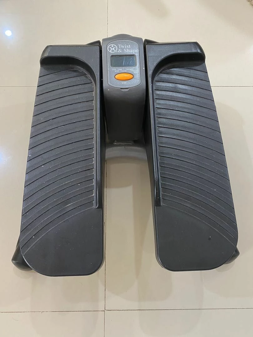 Vendora Stepper Twist & Shape