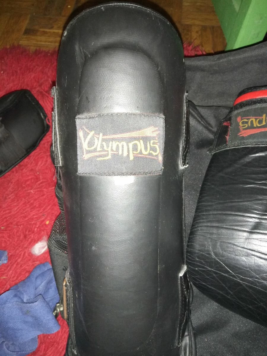 Vendora Πλήρες σετ πυγμαχίας Olympus Size Medium σε άριστη κατάσταση - Image 5