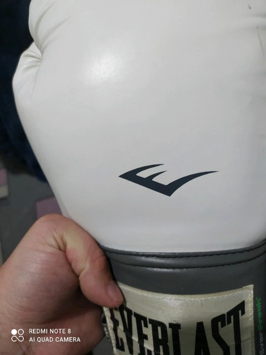 Vendora γάντια του μποξ ολοκαίνουργιο μια φορά φορεμένα - Image 2