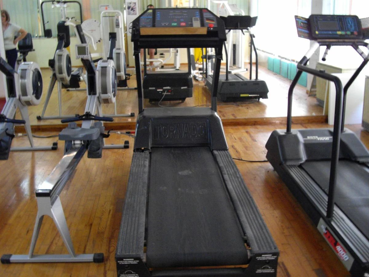 Vendora Διάδρομοι γυμναστικης,και άλλα όργανα γυμναστηρίου. - Image 3