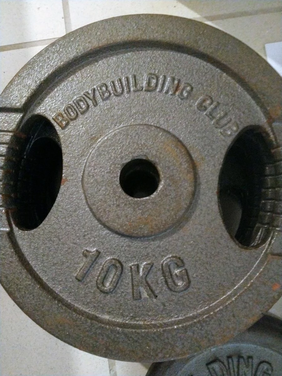 Vendora ΒΑΡΗ-ΔΙΣΚΟΙ ΑΠΟ ΜΑΝΤΕΜΙ BODYBUILDING CLUB(2x20kg + 4x10kg + 2x5kg + 4x2,5kg --> 100kg ΣΥΝΟΛΟ). ΔΙΝΟΝΤΑΙ ΜΑΖΙ ΚΑΙ 2 ΑΛΤΗΡΕΣ ΜΕ ΤΙΣ ΑΣΦΑΛΕΙΕΣ ΤΟΥΣ. - Image 2