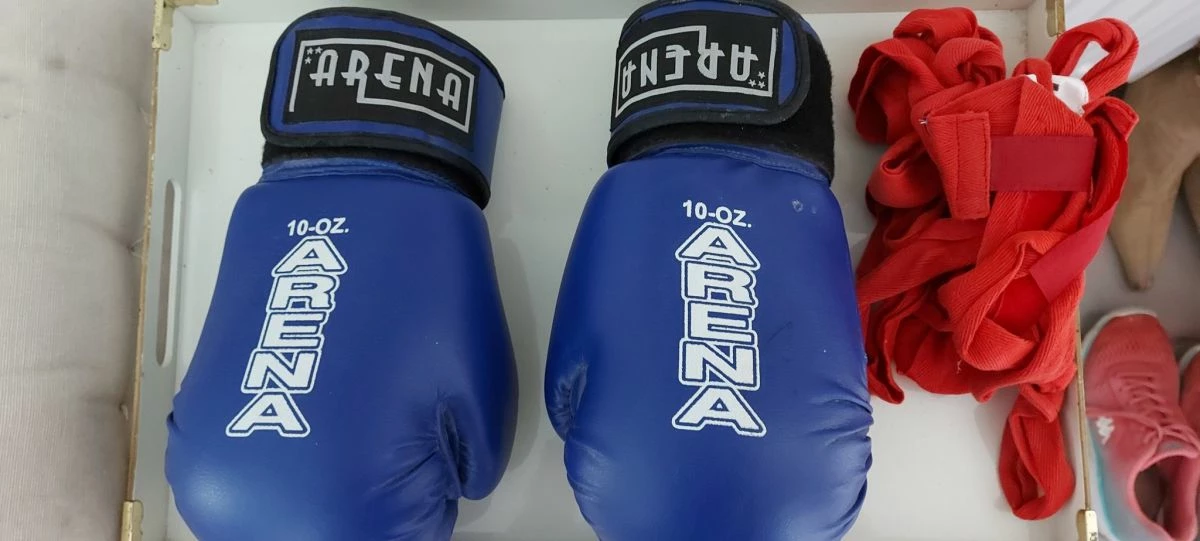 Vendora Γάντια BOX AREANA 10 OZ. Αψωγη κατασταση. Όπως τ βλέπετε σε φωτο! - Image 9