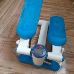 Vendora ΣΤΕΠ γιά γυμναστική στό σπίτι.