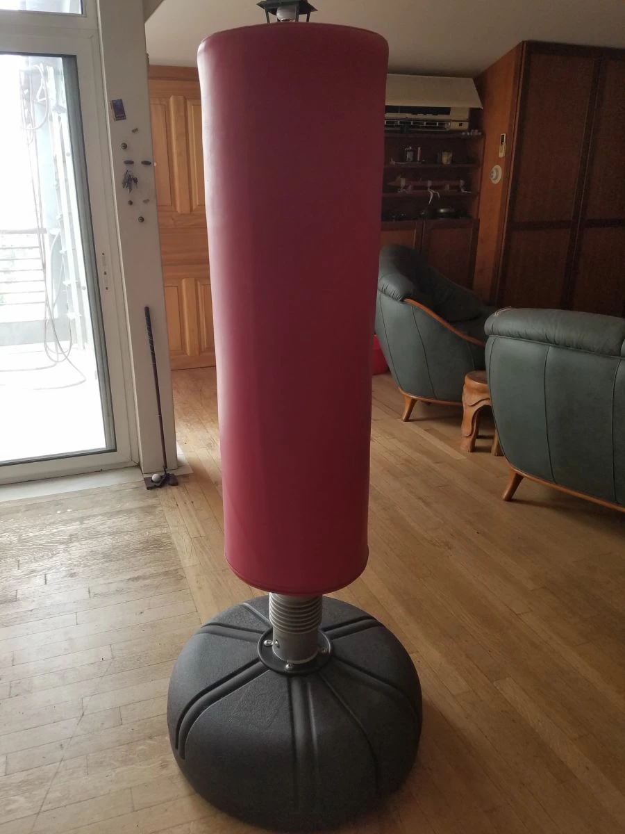 Vendora Σακος υψιστης ποιοτητας. Η βαση του γεμιζει με αμμο η νερο.