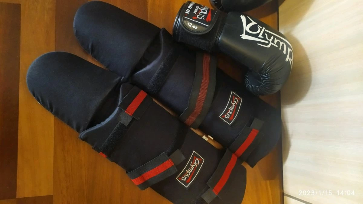 Vendora Γάντια και επιγονατίδες (εξοπλισμός) Kick Boxing - Image 8