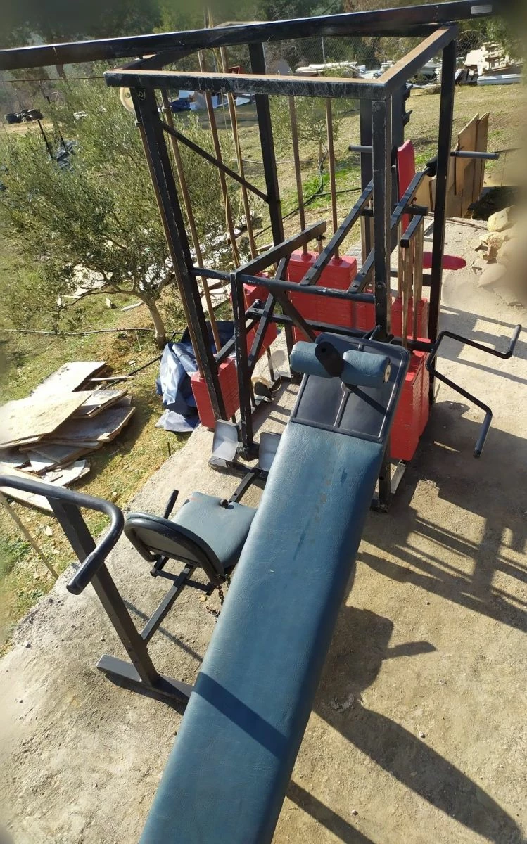 Vendora Ξεπούλημα Γυμναστηρίου Πωλείται πολυοργανο γυμναστικής με 900 κιλά βάρη μαζί με διάφορα άλλα επαγγελματικά όργανα γυμναστικής - Εξοπλισμός Γυμναστηρίου - Image 9