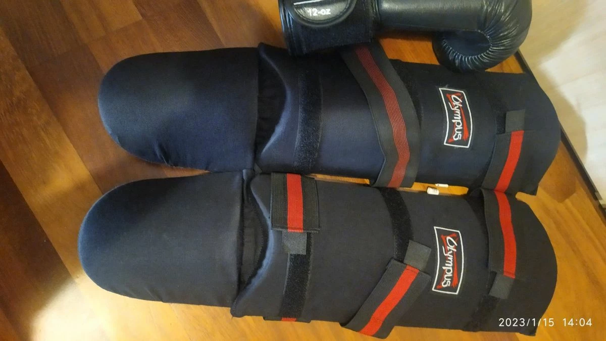 Vendora Γάντια και επιγονατίδες (εξοπλισμός) Kick Boxing - Image 7