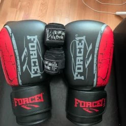 Vendora Γάντια Μποξ Force 14 μέγεθος + γάζες 3,5m