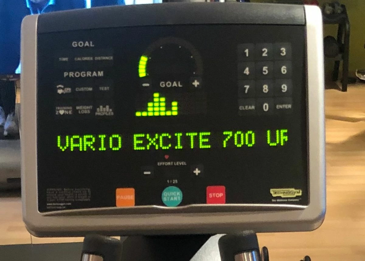 Vendora ΕΛΛΕΙΠΤΙΚΟ ΜΗΧΑΝΗΜΑ: Technogym Vario EXC700 - Image 4