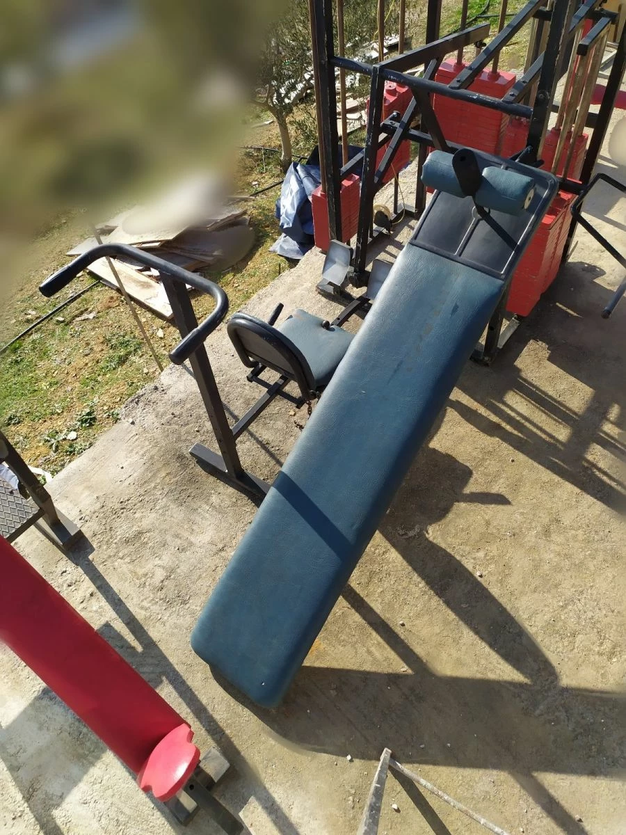 Vendora Ξεπούλημα Γυμναστηρίου Πωλείται πολυοργανο γυμναστικής με 900 κιλά βάρη μαζί με διάφορα άλλα επαγγελματικά όργανα γυμναστικής - Εξοπλισμός Γυμναστηρίου - Image 4