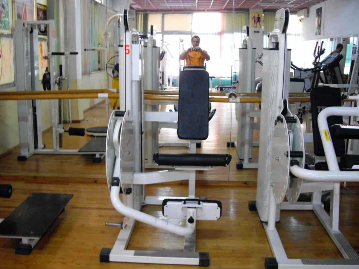 Vendora Διάδρομοι γυμναστικης,και άλλα όργανα γυμναστηρίου. - Image 10