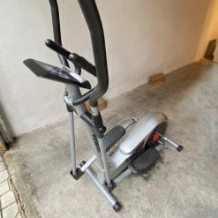 Vendora Ελλειπτικό όργανο γυμναστικής