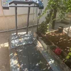 Vendora Διάδρομος λειτουργικός αλλά θέλει επισκευή για σωστή λειτουργία