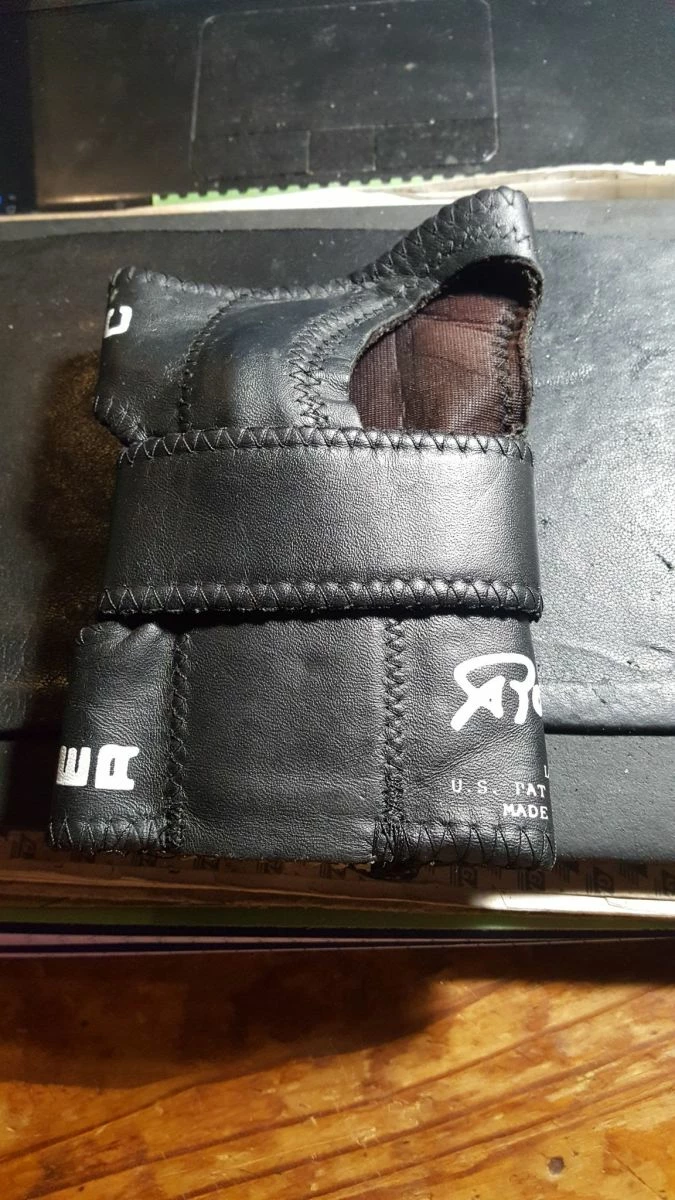 Vendora BOWLING Robbys Original Right Hand, Vinyl Original - Image 12