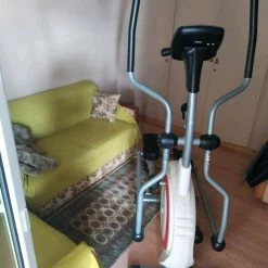 Vendora ελλειπτικό όργανο γυμναστικής