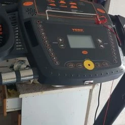 Vendora Πωλείται ηλεκτρικός διάδρομος, επώνυμος.